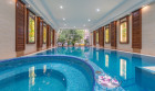 Lions Garden Hotel
