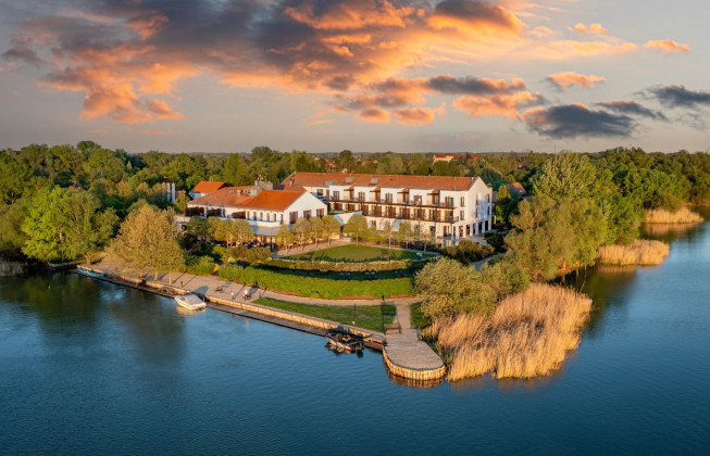 Tisza Balneum Thermal Hotel